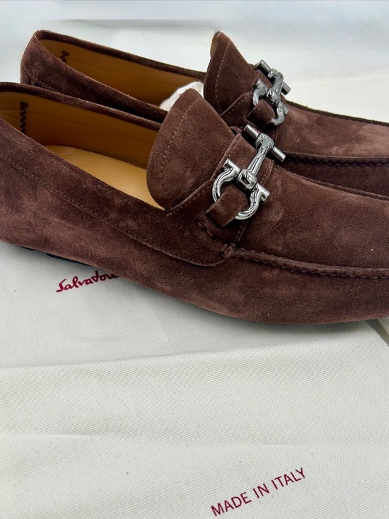 Men’s Salvatore Ferragamo PARIGI bit Driving Loafer.  Size 9.5 E.  Made in Italy main image 6